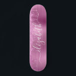 Roze glitter Personalized Skateboard uitlijnen<br><div class="desc">Aangepast gif skateboard met roze faux glitter tegen een roze achtergrond van metalen folie. Personaliseer met jouw naam in een stijlvol trendy wit manuscript met swashes.</div>