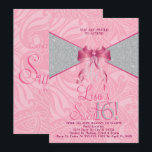 Roze, Glitter Sweet Sixteen-uitvindingen Kaart<br><div class="desc">Sweet Pink! Glitter Sweet Sixteen-uitvindingen. Deze roze met een zilveren zestiende glitteruitnodiging,  die door Metro-Event.comMade voor tieners is ontworpen,  is een fantastische inleiding op uw speciale dag.
De extra coördinerende zoete zestien partijenleveringen zijn beschikbaar bij Metro-Events Zazzle shop en Metro-Event.com.</div>