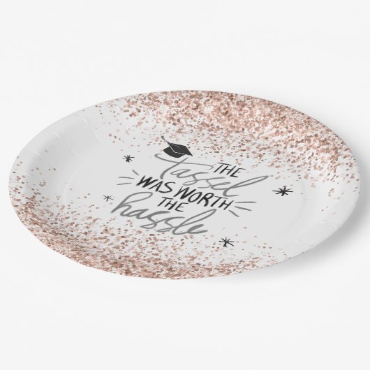 Roze Glitter Tassel Worth of the Hassle Afstuderen Papieren Bordje (Gekanteld)