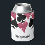 Roze Glitter Vegas Theme Bridesmaid Custom Name Blikjeskoeler<br><div class="desc">Klasse up die kan met een volledig gepersonaliseerde "Bridesmaid" koelbox met een spreiding van kaartpakken in glitzy, faux roze glitter en zwart met gepersonaliseerde tekst voor de leden van de naam van de bridale partij. Verzamel de meisjes om de bruid te vieren om bij een weekend te zijn in het...</div>