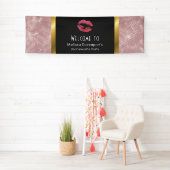 Roze glitterlips en Roos Gold tropische bladeren Spandoek (Insitu)