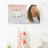 Roze glittermarmer maakt 50 jaar een goede verjaar spandoek (Insitu)