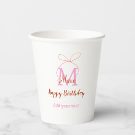 Roze glittersjabloon met naam letter monogram verj papieren bekers