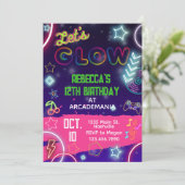 Roze gloeiende gloed van gloednieuwe games op de d kaart (Staand voorkant)