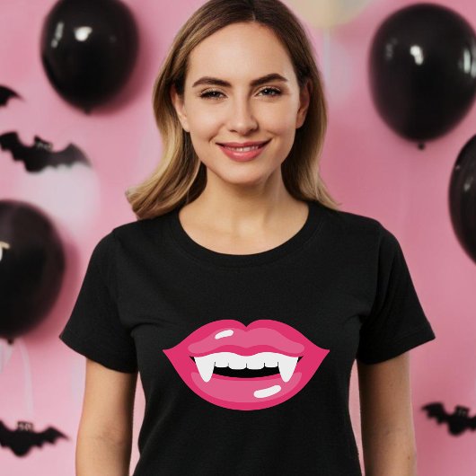 Roze Glossy Vampire Lips Fangs Mouth Halloween T-shirt