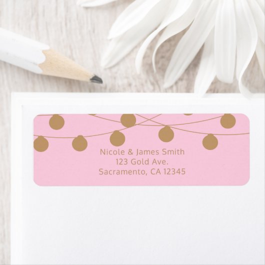 Roze & Gold Modern String Lights Chic-uitnodiging Etiket (Insitu)