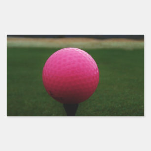 Roze Golfbal op een golfbaan in een berg Rechthoekige Sticker