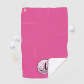 Roze golfhanddoek met op maat gemaakt monogram, ee (Insitu)