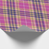 Roze, goud en blauw Tartan geroteerd Cadeaupapier (Hoek)