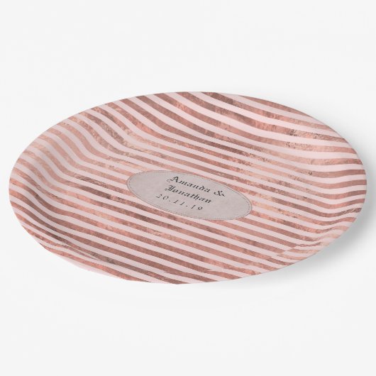 Roze Goud en Blush Folie Strepen Bruiloft Papieren Bordje (Gekanteld)