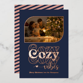 Roze Goud & Marineblauwe Cozy Vibes Retro Kerst Fo Folie Feestdagenkaart