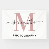 Roze Goud Minimalistische Monogram M Logo Spandoek (Horizontaal)