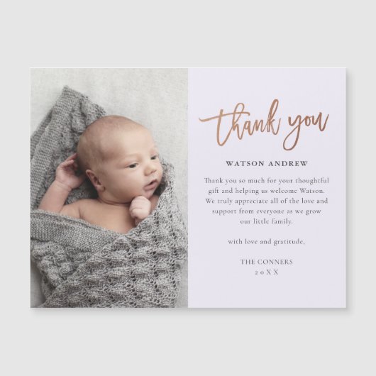 Roze Goud Schrift Baby Bedankt Magnetische Kaart (Voorkant)