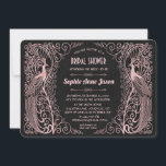 Roze Gouden Art Deco Pauw Bruiloft Kaart<br><div class="desc">Uniek ontwerp met een mix van oude-wereldstijl neproze goud art deco pauwen en een moderne grafische aanpak,  op een zwarte textuur achtergrond. Gebruik de Aanpassen-tool om uw informatie toe te voegen. Voor bijpassende items,  bezoek mijn Roze Gouden Art Deco Pauw Collectie.</div>