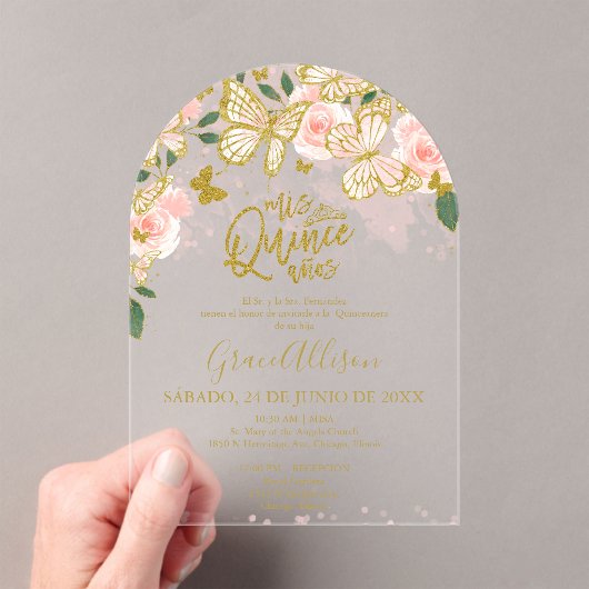Roze Gouden Bloemen Vlinder Quinceañera Acryl Uitnodigingen (Insitu (Draagbaar))