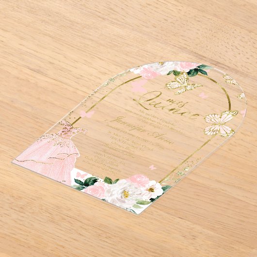 Roze Gouden Bloemen Vlinder Quinceañera Acryl Uitnodigingen (Laagn)
