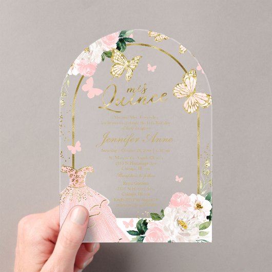Roze Gouden Bloemen Vlinder Quinceañera Acryl Uitnodigingen (Insitu (Draagbaar))