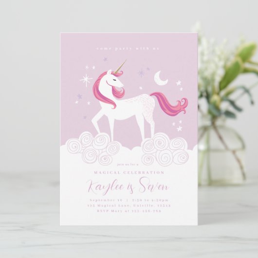 Roze Gouden Eenhoorn Verjaardagsfeest Uitnodigen M Kaart (Staand voorkant)