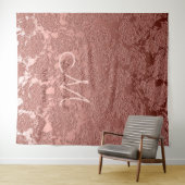 Roze Gouden Elegante Monogram Trouwfotobooth Wandkleed (In Situ (horizontaal))