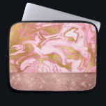 Roze Gouden Glitter en Sparkle Marble Laptop Sleeve<br><div class="desc">Roze Rose Gold Glitter en Sparkle Marble Sleeve. Het roze en gouden marmeren Sleeve is ideaal voor het meisje dat van roos houdt.</div>