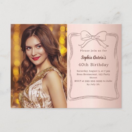 Roze gouden handgetekende strik foto verjaardag uitnodiging briefkaart (Voorkant)