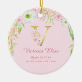 Roze & Gouden Letter "V" Bloemen Monogram Geboorte Keramisch Ornament (Voorkant)