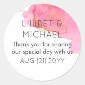 Roze Gouden Moderne Trouwgunst Envelope Ronde Sticker (Voorkant)