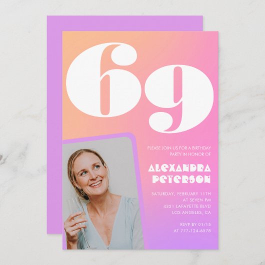 Roze Gradiënt 69e verjaardag uitnodiging Retro Fot (Voorkant / Achterkant)