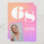 Roze Gradiënt Retro Foto 68e verjaardag Uitnodigin Kaart (Voorkant / Achterkant)