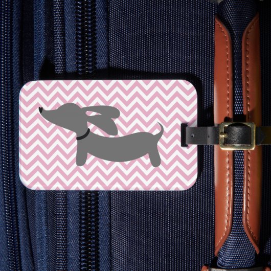 Roze & Grijs Doxie Wiener Dog Bagage Bag Label Bagagelabel (Voorkant Insitu 4)