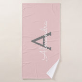 Roze Grijs Moderne Script Vrouwelijke Monogram Naa Badhanddoek (Badhanddoek)