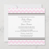 Roze grijze Chevron Custom Baby Shower Invitaties Kaart (Achterkant)