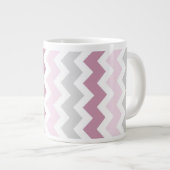 Roze grijze Chevrons Jumbo Coffee Mok (Voorkant rechts)