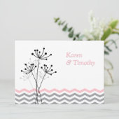 Roze, grijze Floral, Chevron Wedding Invite Kaart (Staand voorkant)