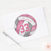 roze grijze witte gepersonaliseerde volleybal meis ronde sticker (Envelop)