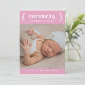 Roze groen introduceren nieuwe baby meisje foto aankondiging (Staand voorkant)