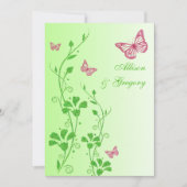 Roze, groene bloemenvlinders bruiloft uitnodiging (Voorkant)