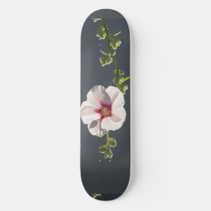 Roze groene langgroene bladeren op donkergrijs persoonlijk skateboard