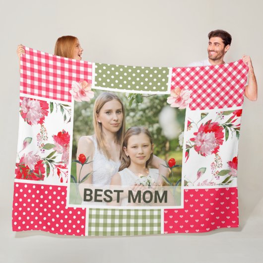 Roze & Groene Waterverf Bloemenpatchwork Moeder Fleece Deken (In situ)