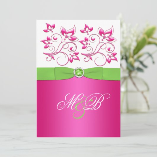 Roze, groene, witte Floral Monogram Uitnodiging (Staand voorkant)