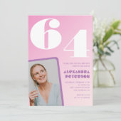 Roze groovy uitnodigingen 64ste verjaardag Retro f (Staand voorkant)