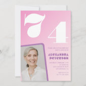 Roze groovy uitnodigingen 74ste verjaardag Retro f (Voorkant)