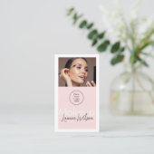 Roze Haar-, Make-up- & S beauty Studio Vertical Visitekaartje (Staand voorkant)