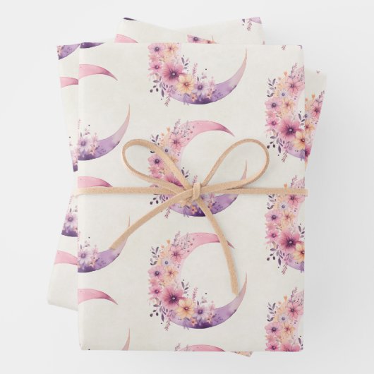 Roze halve maan met  bloemenpatroon inpakpapier vel (In situ)