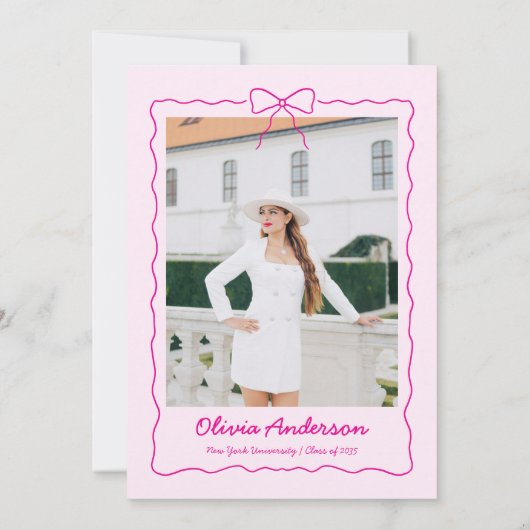 Roze Hand-Drawn Bow & Squiggle Foto Afstuderen Kaart (Achterkant)