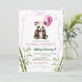 Roze handgetekende meisje panda met boog verjaarda kaart (Staand voorkant)