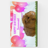 Roze Happy Birthday Balloons Ginger Guinea Pig Spandoek (Verticaal)