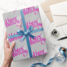 Roze Happy Birthday op grijs Cadeaupapier