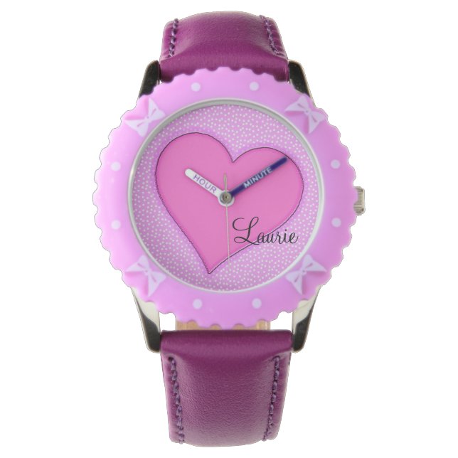 Roze Hart Gepersonaliseerd Horloge (Voorkant)