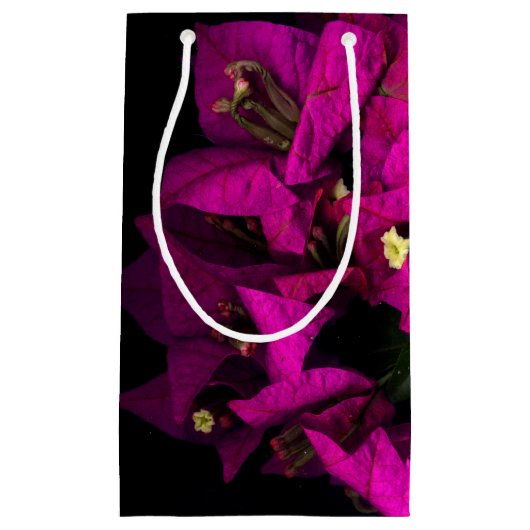 "Roze hart in het zwart" Klein Cadeauzakje (Voorkant)